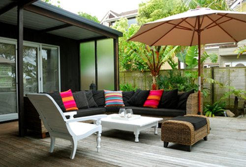 Caring for Outdoor Furniture in Florida